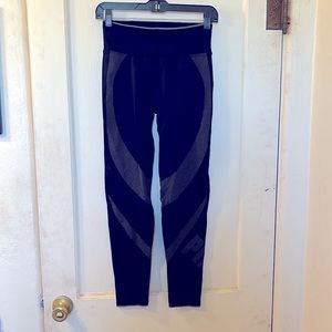 PINK Active Leggings